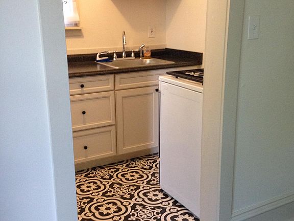 Kitchen Right