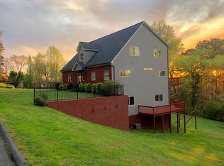 1715 Spring View Ln, Chattanooga, TN 37421