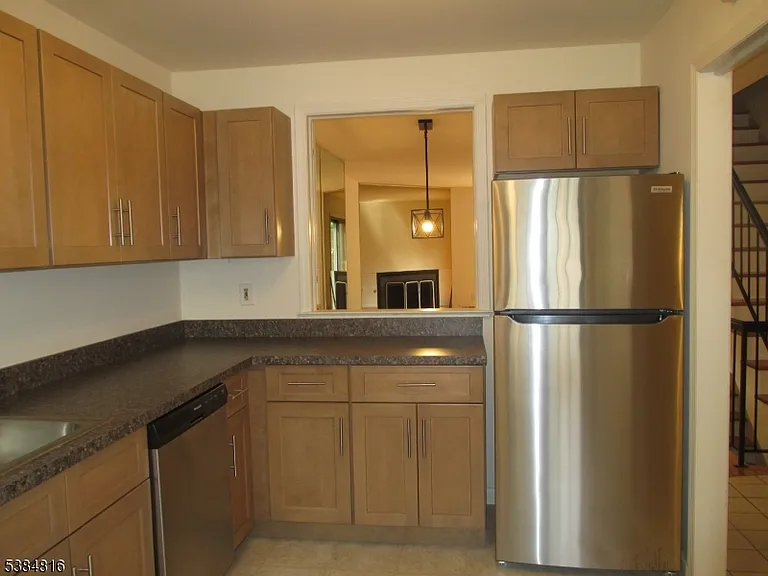 181 Long Hill Rd #N5 — Photo 14