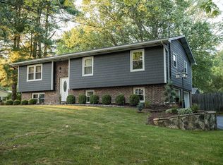 25597 Cornelius Dr, Abingdon, VA 24211