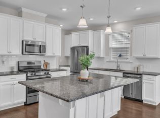 4252 Rockdell Hall St, Raleigh, NC 27616