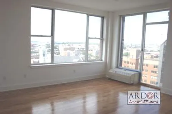 Rented by ArdorNY | media 18