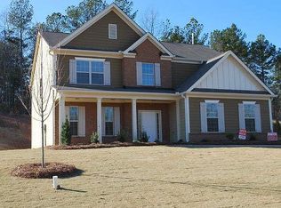 260 Mulberry Dr, Senoia, GA