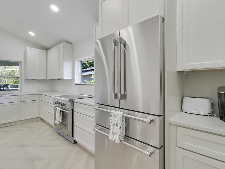13760 Sand Crane Dr — Photo 17