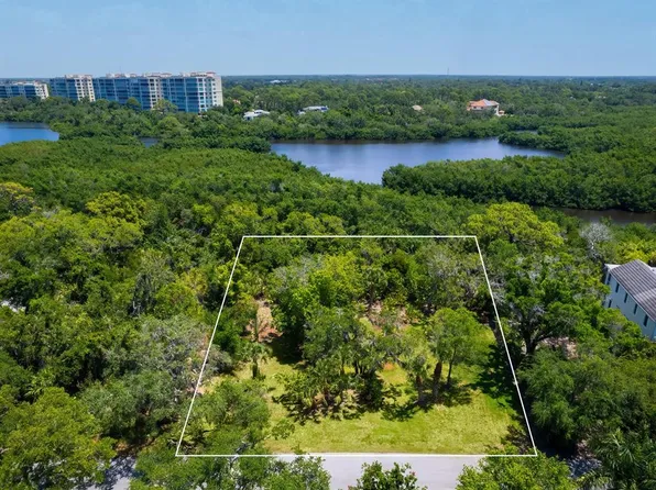 216 Osprey Point Dr #24, Osprey, FL 34229