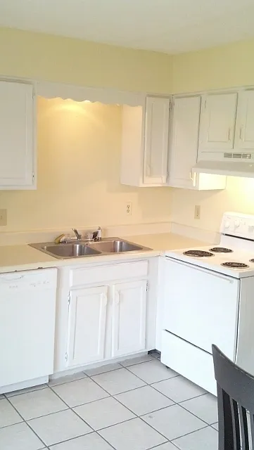 1207 S. Doreen units 1-2 — Photo 4