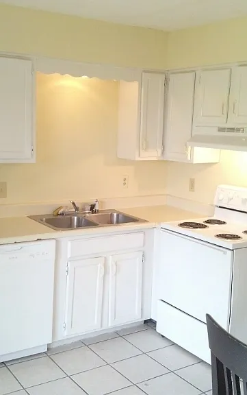 1207 S Doreen St #1-2 — Photo 4