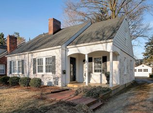 214 Ridgeway Ave, Saint Matthews, KY 40207