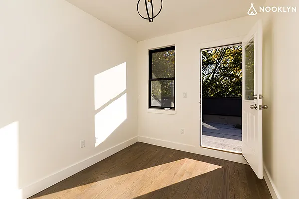 Rented by Nooklyn NYC LLC | media 33