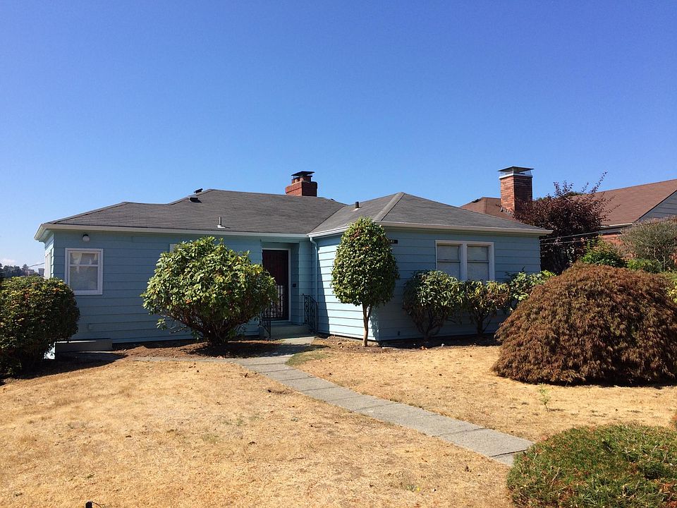 Our beautiful rental in quiet and delightful Magnolia! Walk