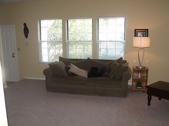4th image of 6809 Chaffee Ct #24