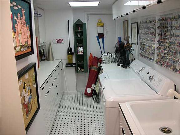 4th image of 1800 Ocean Blvd APT 1306
