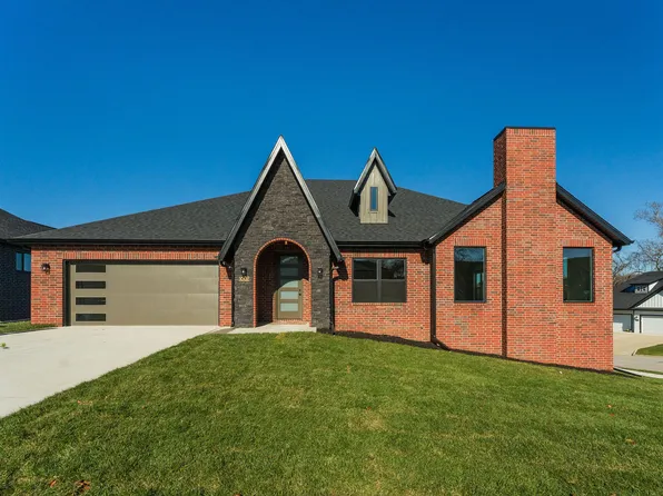 1607 E Silo Ridge Drive, Ozark, MO 65721