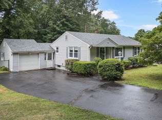 90 Cidermill Rd, Bolton, CT 06043