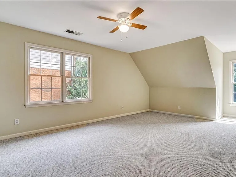 510 Jacaranda Ct — Photo 38