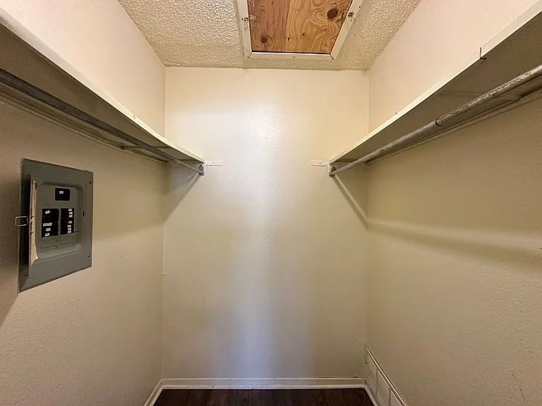 2104 N WS Young Dr — Photo 13