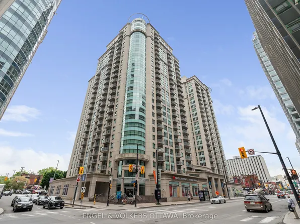234 Rideau St #2603, Ottawa, ON K1N 0A9