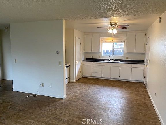 5th image of 18720 Magnolia Ct