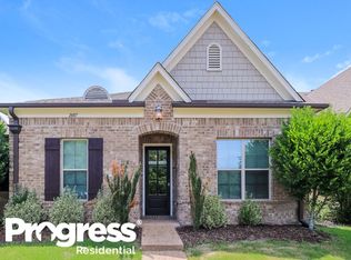 2007 S Bend Dr, Cordova, TN 38016