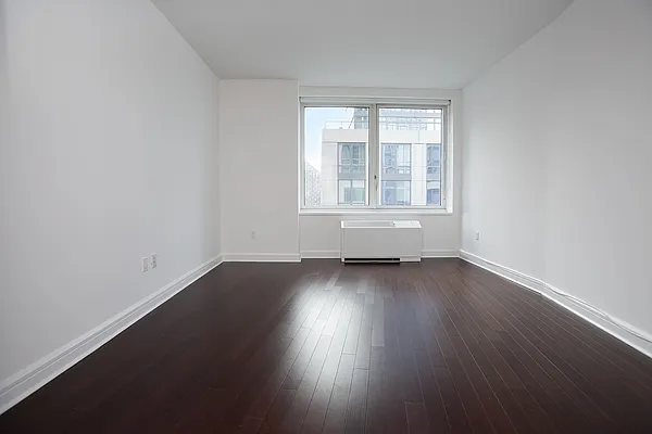 Sold by BLU Real Estate | media 7