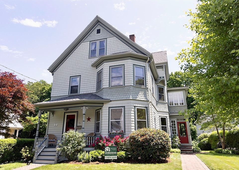 1st image of 34 Williams St
