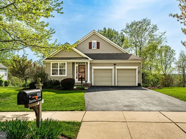 330 Randall Ln, Coatesville, PA 19320