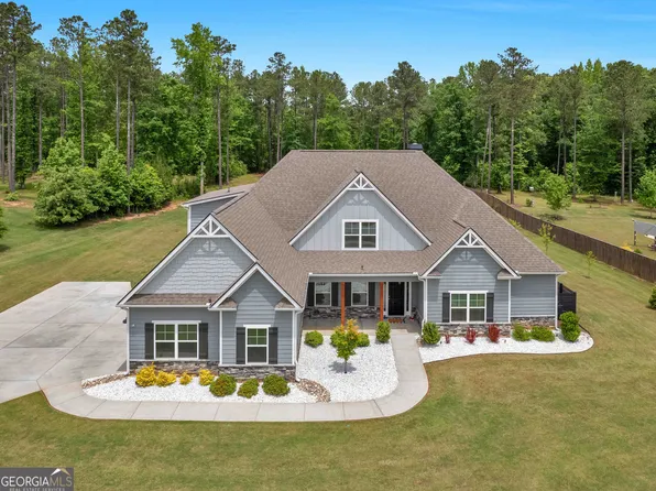 327 Newberry Estates Xing, Senoia, GA 30276