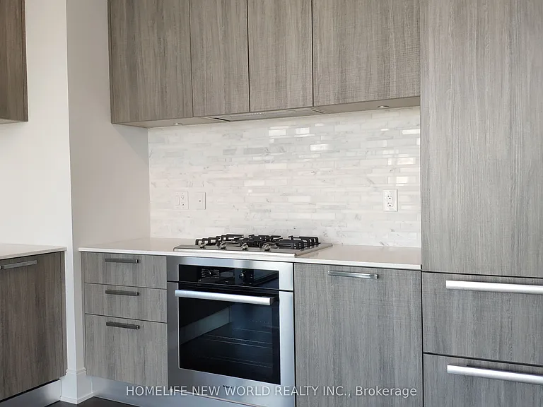 50 Charles St E #5103 — Photo 3