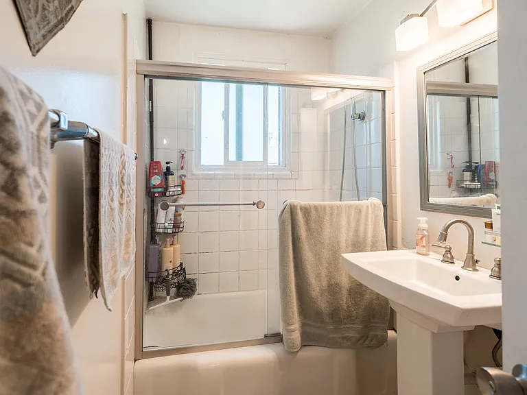 768 Tourmaline St — Photo 14