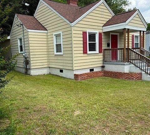 3rd image of 113 Mullins Ave