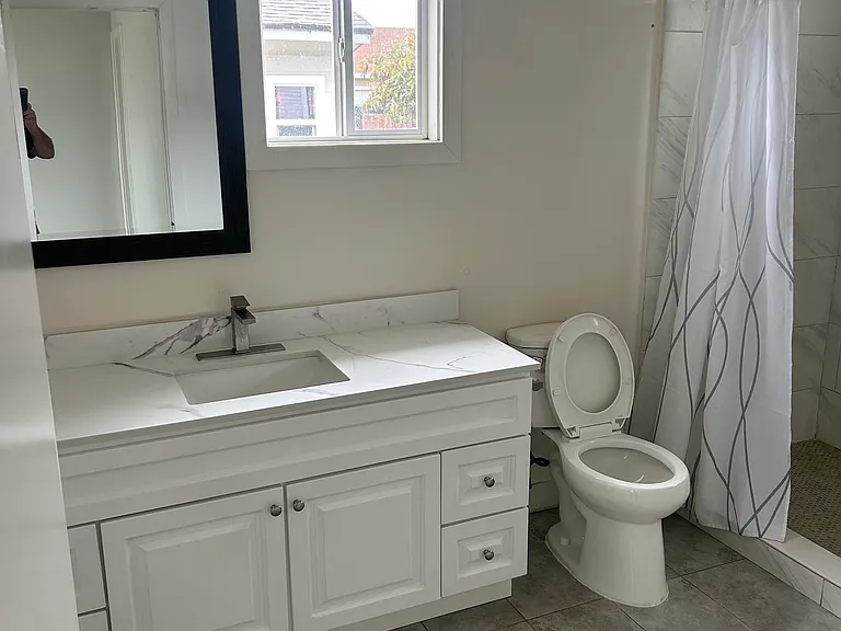 527 N McKinley Ave #2 — Photo 4