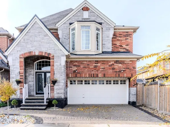 1108 Savoline Blvd, Milton, ON L9T 8P5