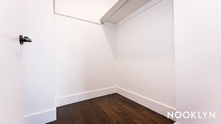 Rented by Nooklyn NYC LLC | media 6