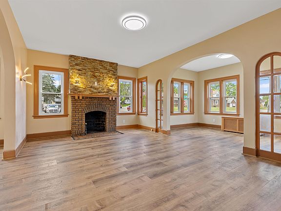 3rd image of 1320 Montague St