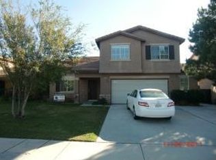 15551 Skylark Ave, Fontana, CA 92336