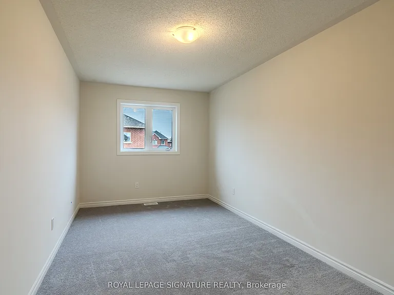 56 Baker St — Photo 22