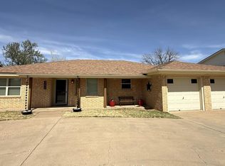 3206 77th St, Lubbock, TX 79423