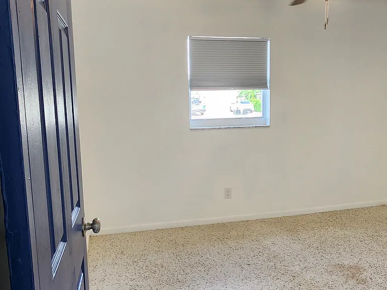 5634 8th Ave #1 — Photo 7