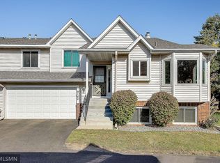 9145 Upland Ln N, Maple Grove, MN 55369