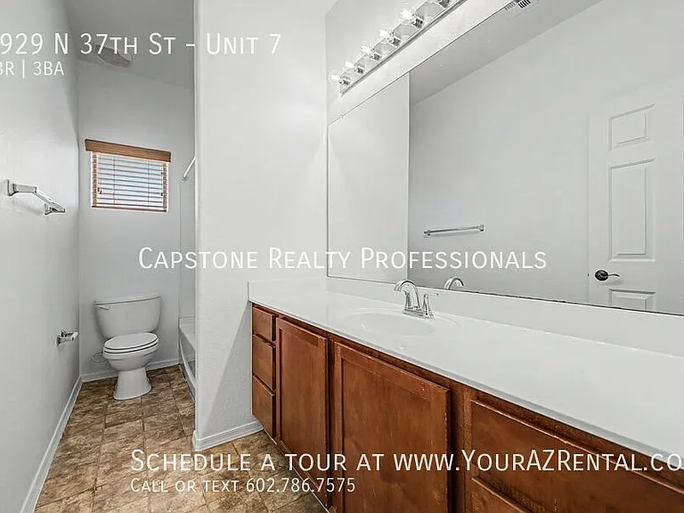 2929 N 37th St #7 — Photo 11
