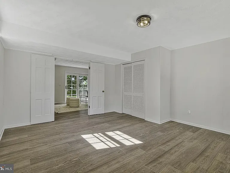 8009 Lewinsville Rd — Photo 23