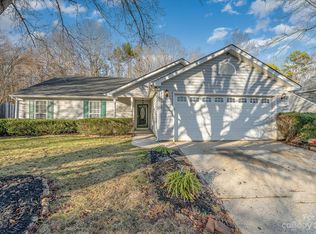 125 Southcliff Dr, Waxhaw, NC 28173