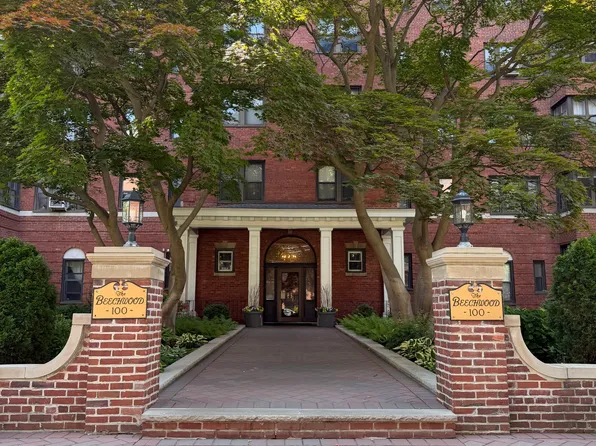 100 Prospect Ave APT 2E, Hackensack, NJ 07601