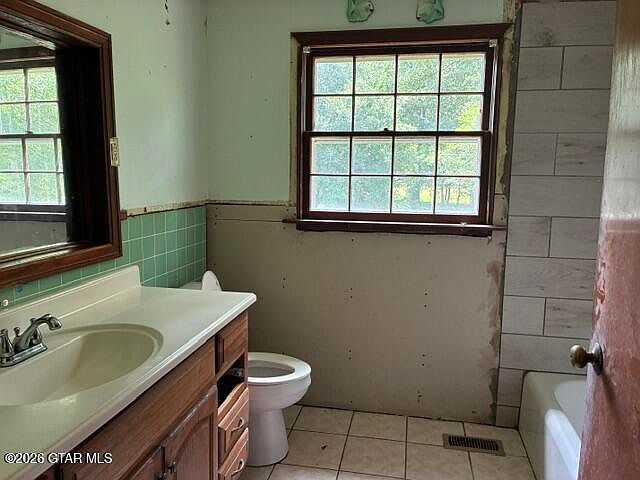 10th image of 20810 Highway 50 W