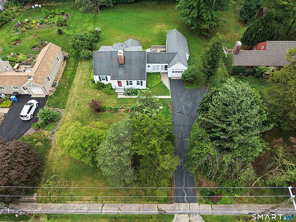 3rd image of 354 Steele Street