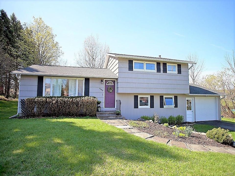 1st image of 4948 Camelot Dr