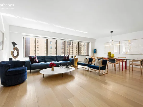 900 Park Avenue 11AB image 1 of 12