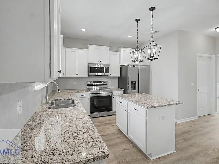 18 Sunflower Cir — Photo 6