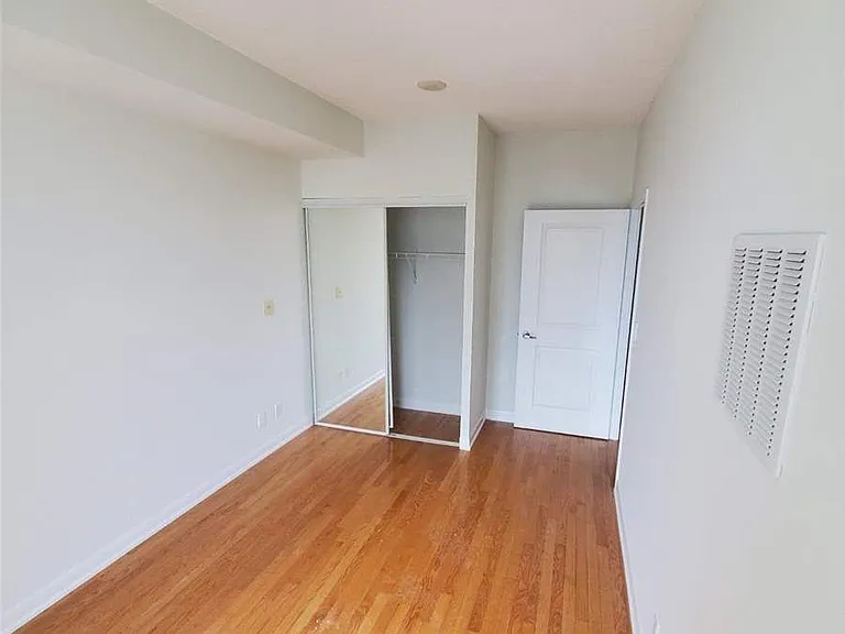 5791 Yonge St #2601 — Photo 7