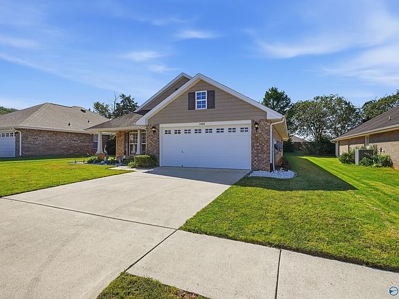 3rd image of 2609 Slate Dr SW